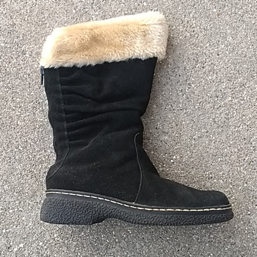 Bare Traps black boots